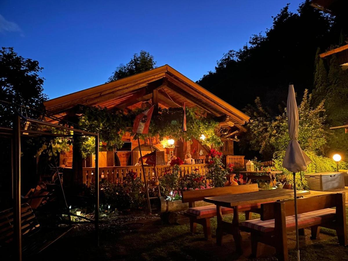 B&B Pension Karlsdorfer Hof Seeboden Exterior foto